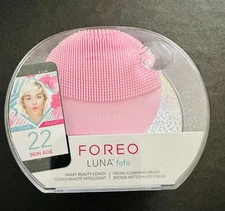 New Foreo Luna 4 Go Facial Cleansing & Massaging Device Pearl Pink Fofo Face