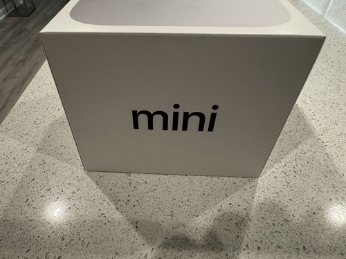 Neu 2024 Apple Mac mini M4 Chip 256GB SSD 16GB Ram Silber