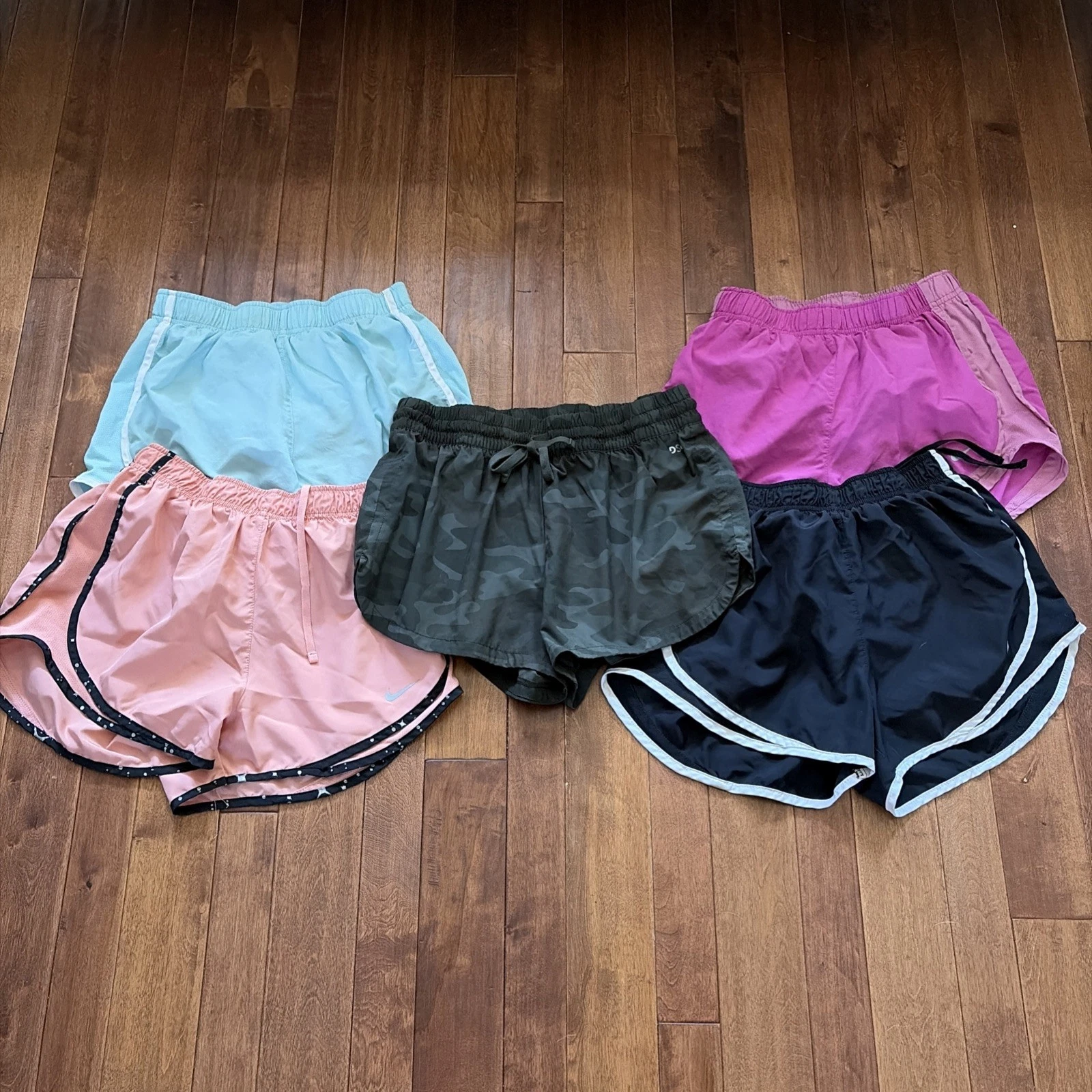 Lot Of 5 Women’s NIKE/DSG Dri-Fit Shorts Size Small Running Lined Drawstrings