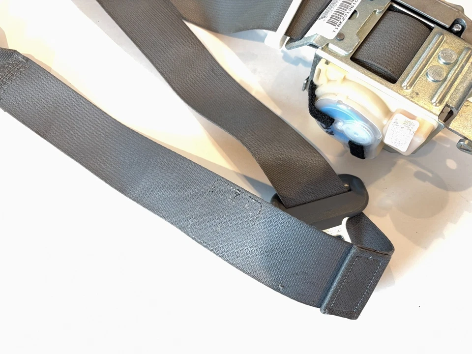 Passenger Front Seat Belt Retractor 06-07 Ram 1500 2500 3500 Quad Cab 5JY281D5AB - Image 4 of 4