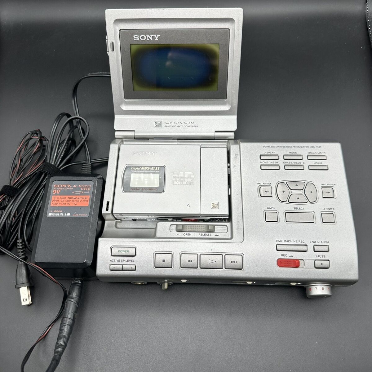 中古】SONY ソニー MZ-E720(L) ブルー ポータブルミニディスク 中古】SONY ソニー MZ-E720(L) ブルー ポータブルミニディスク