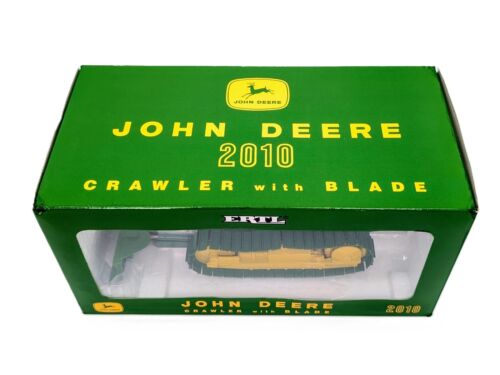 1/16 John Deere 2010 Crawler W/ Blade Plow City Show Ertl - Picture 2 of 3