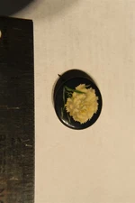 MOTHERS DAY CARNATION PINBACK VINTAGE BUTTON 7/8" 