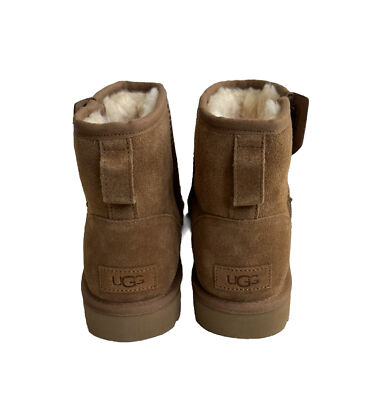 クゥさん　UGG Classic Mini Bailey Zip 25cm UGG CLASSIC MINI BAILEY ZIP MINI CHESTNUT WATER RESISTANT BOOT US
