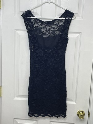 Donna Mizani Women's Black Lace Overlay Lined Pencil Sheath Dress size S.