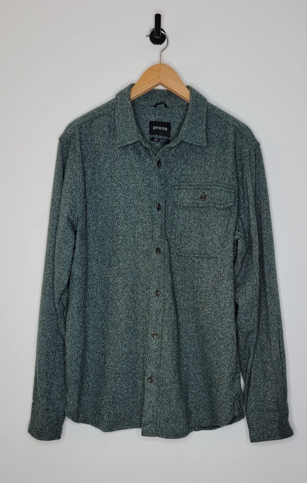 Prana Tannler Flannel Long Sleeve Button Down Shirt Men's Size Medium Green