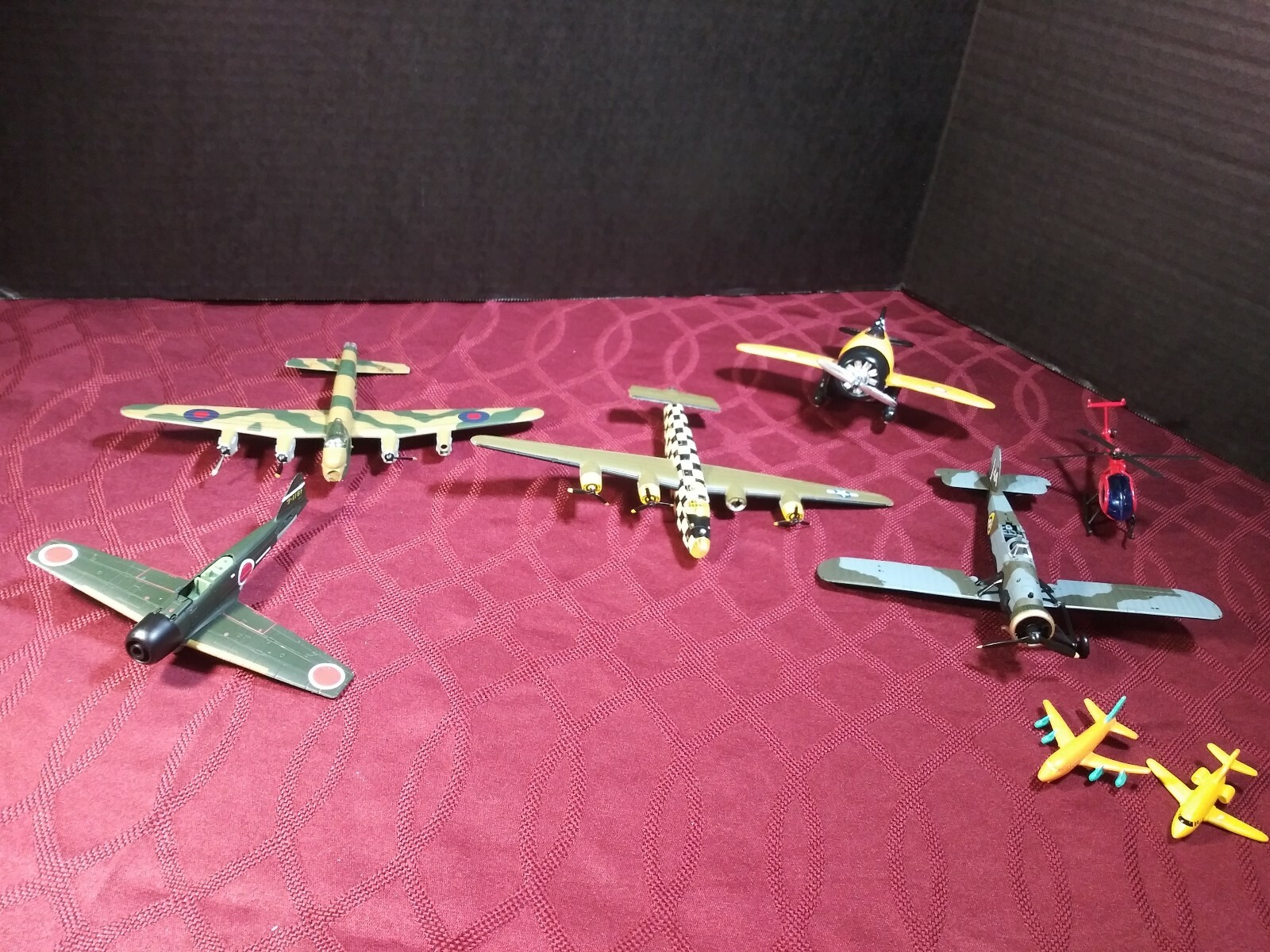 Lot 5 Planes Vintage Diecast AirplanesJets MilitaryHelicopterParts?USAF eBay