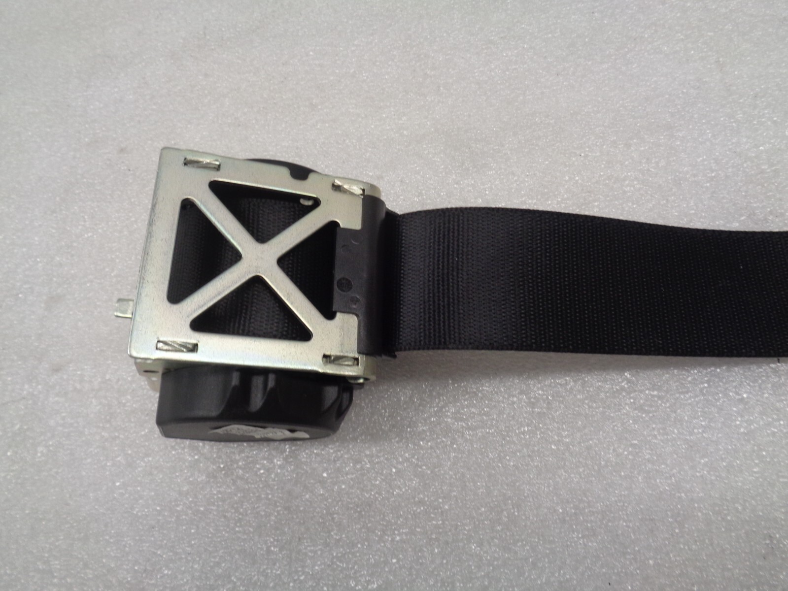 14-17 Maserati Ghibli Rear Left Side Seatbelt Seat Belt Retractor OEM AK2308333