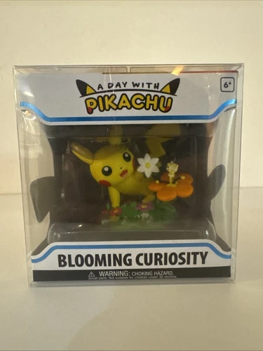 FUNKO - A DAY W/PIKACHU - BLOOMING CURIOSITY - POKÉMON CENTER EXCLUSIVE - *NEW*