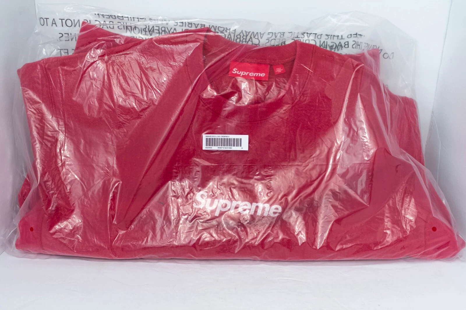 Col rond logo boîte lavée suprême   ROUGE   Taille Medium   EN MAIN   EXPÉDIÉ MAINTENANT
