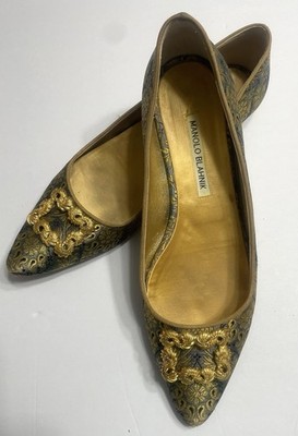 Manolo Blahnik Rare Brocade Blue Gold Remota Hangisi Flats Sz 38 (US 8) Shoes