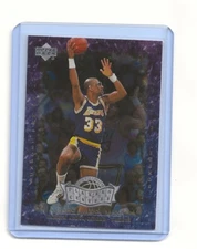#P9 Kareem Abdul-Jabbar 1999-00 Upper Deck Legends Players of the Century