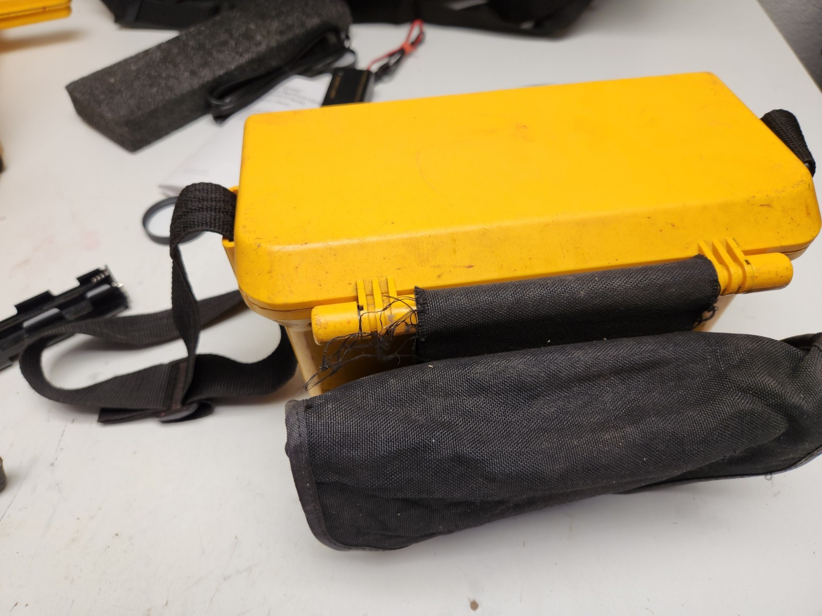 3M DYNATEL 2573 ID 12 watt CABLE PIPE LOCATOR Subsite Vivax  2550 2250 2273 #14