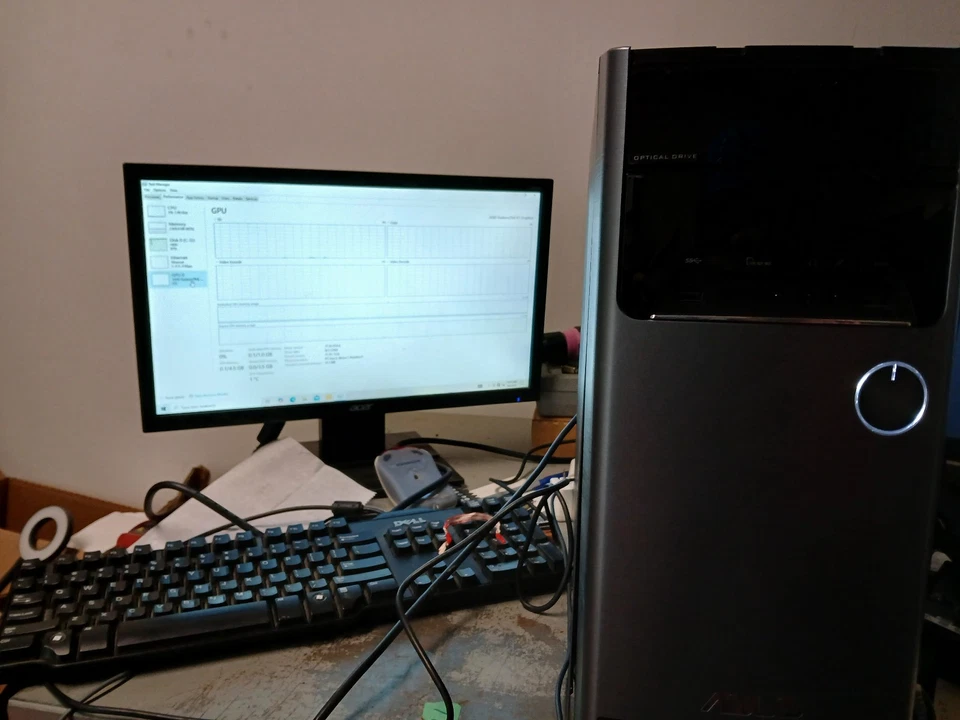 Asus Prebuilt Desktop A10 APU 8GB DDR3 2TB HDD R7 Graphics GREAT CONDITION - Image 3 of 4