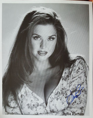 JULIA PARTON signed HEADSHOT w/ PIC PROOF! DOLLY's cousin and B movie actress