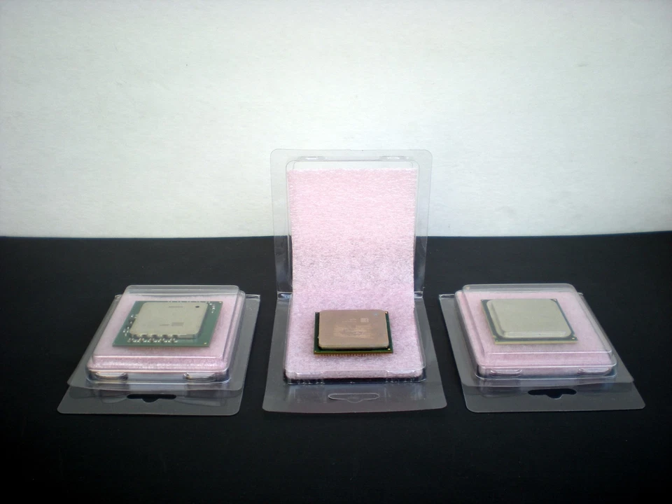 CPU Clam Shells Case for Xeon E7 8800 4800 2800 Processors LGA1567 - Qty 10 - Image 4 of 4