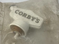 Vintage Corby's Whiskey White Bottle Topper Pourer Spout Unopened In Bag