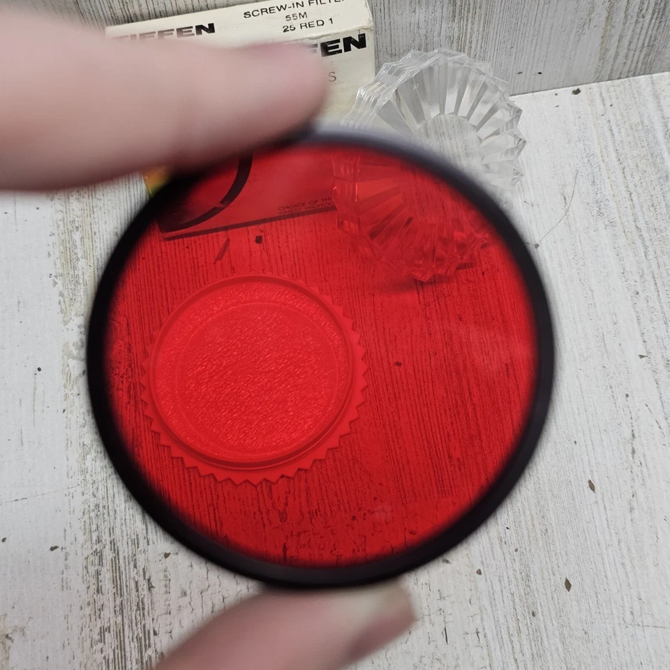 Vintage TIFFEN 55mm Screw In Lens Filter #11 Green 1 Made in the USA B&W - Image 2 of 4