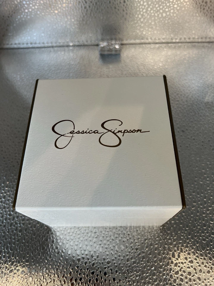 Jessica Simpson Women’s Watch & Bracelet Set JSB8011SL-Silver Tone w/Crystals - Image 4 of 4