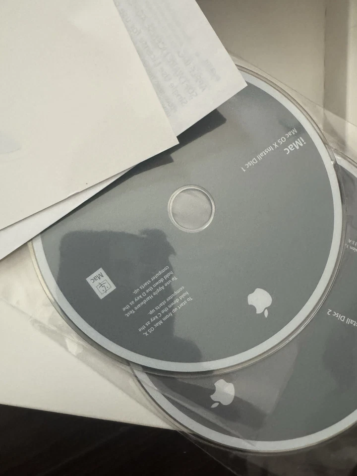 2007 apple Keyboard , Mouse All New. iMac Mac OS X Install Disc - Image 4 of 4