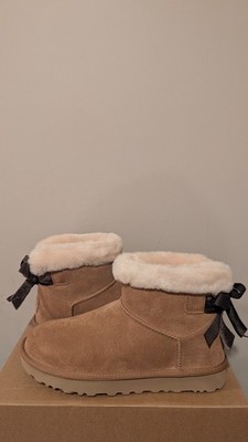Ugg Australia Womens Mini Bailey Mixed Bow  Boot  Size 7 NIB