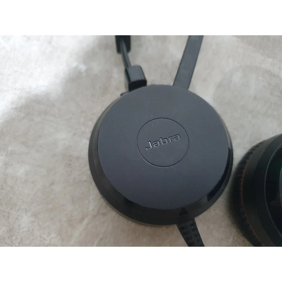 Jabra Evolve 30 03-02608 Stereo Headset Wired Boom Mic Active Noise Cancelling - Image 2 of 4