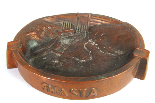 SHASTA DAM Rare Old Bronzed Metal Souvenir Building Cigar Ashtray 1950's
