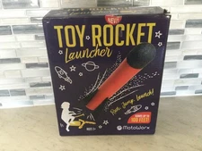 NEW NIB MOTOWORX TOY ROCKET LAUNCHER SOARS UP TO 100 FEET