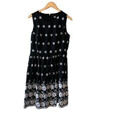 Tommy Hilfiger Embroidered Floral Sleeveless Dress Size 8 Black Cream