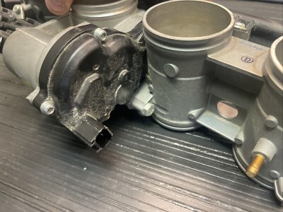 2023 Kawasaki Ninja ZX10R, throttle bodies, fuel injectors, #8224