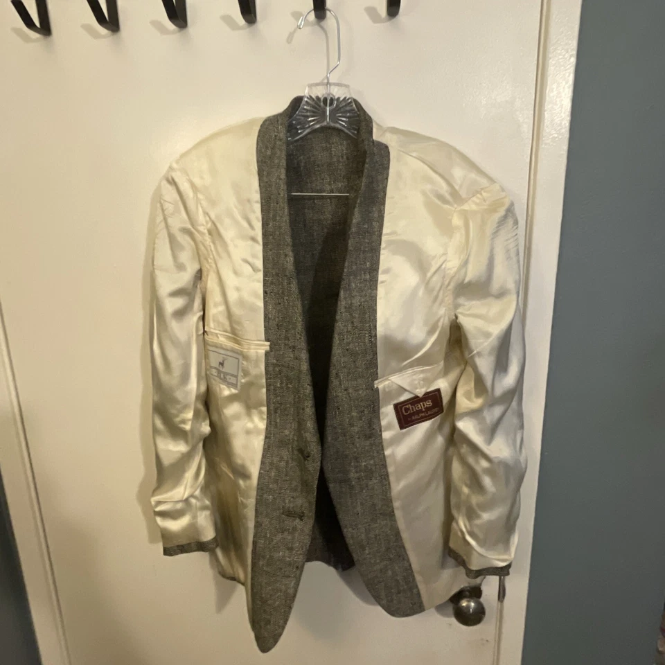 VINTAGE Ralph Lauren Chaps Blazer Men Grey Tweed Sports Coat Jacket Wool - Image 3 of 4