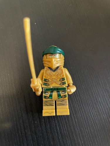 Lego Ninjago Golden Ninja Secrets of the Forbidden Lloyd Garmadon 2019 - Picture 1 of 4