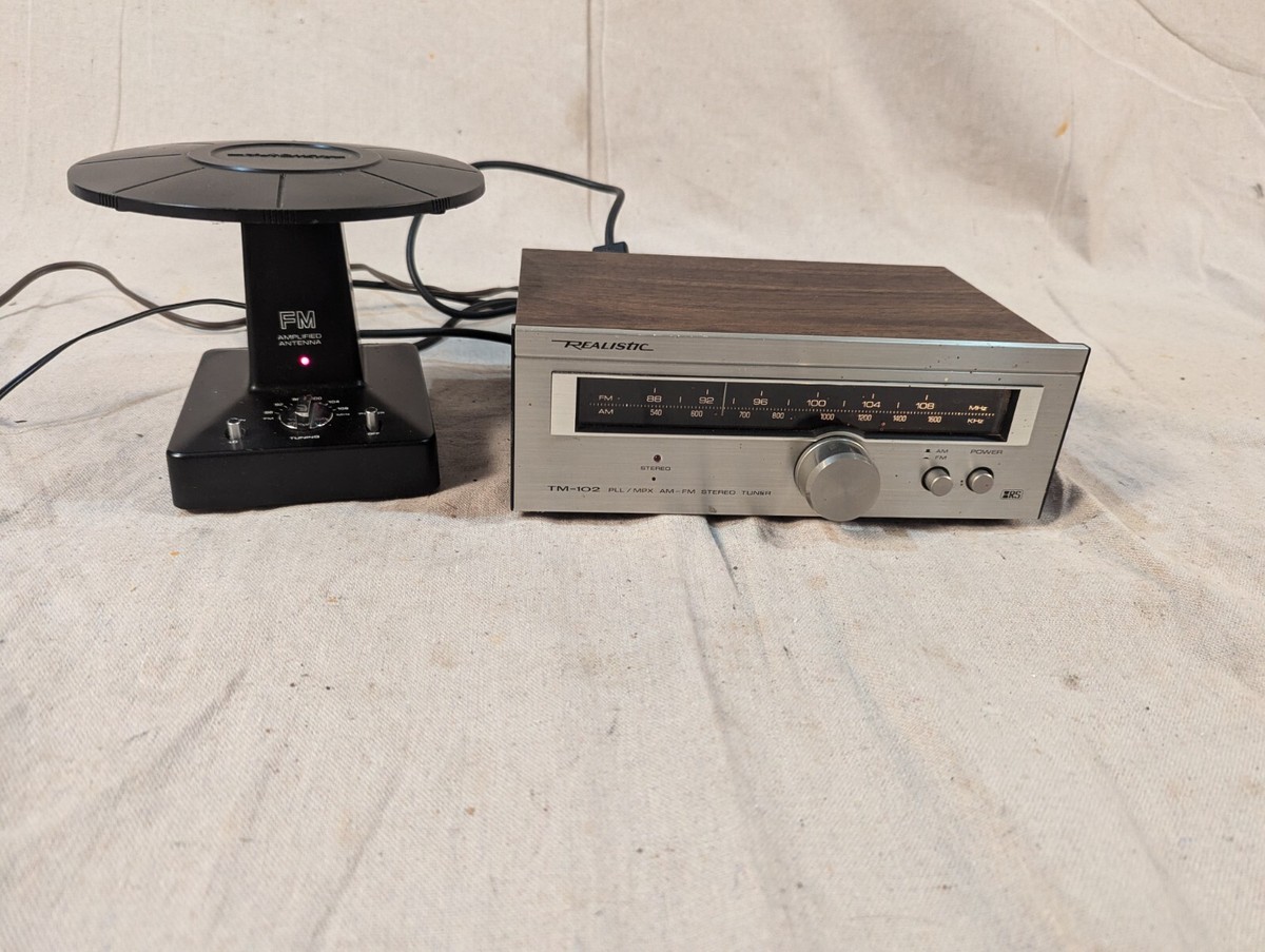 Vintage Realistic TM-102 Stereo Tuner With Archer 15-1821D FM