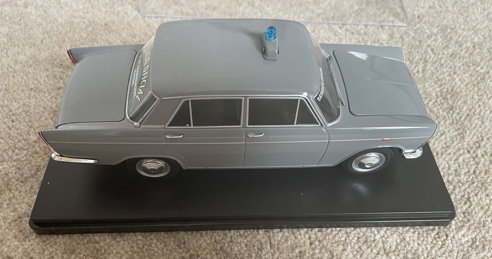 Picture 4 of 5