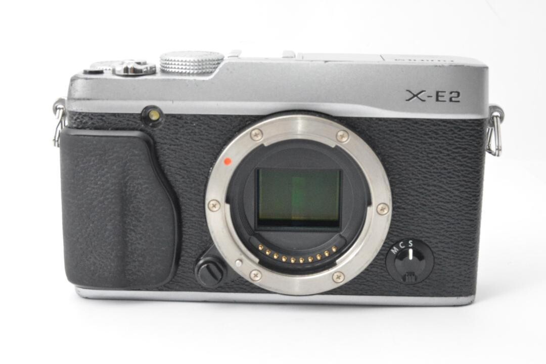 デジタルカメラ Fujifilm xe 2 FUJIFILM XE-2 明るいズームレンズ付き【完動品】【実写済み