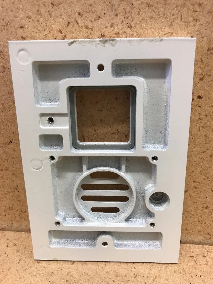 Elan Ivory FACEPLATE For DSC2000 Intercom  - Image 2 of 4