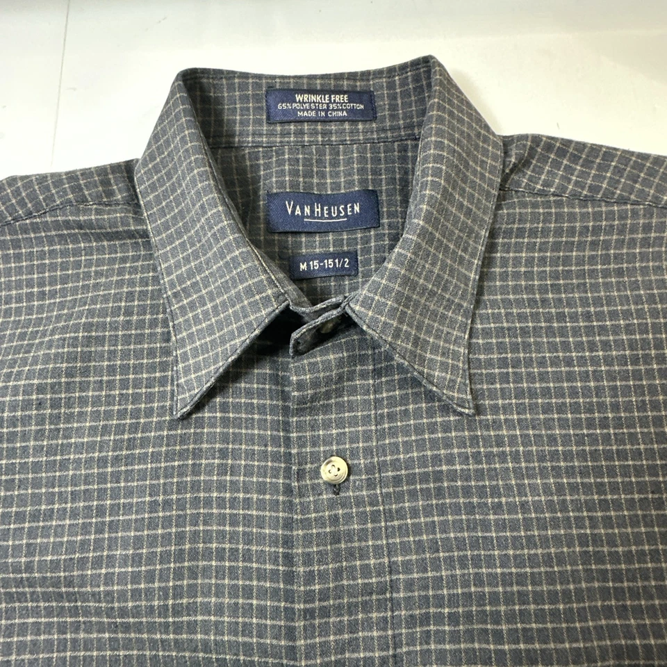 Van Heusen Men’s Button Down Long Sleeve Dress Shirt Navy M 15-15 1/2 #0745 - Image 2 of 4