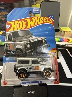 Hot Wheels 2025 Mainline ZAMAC Then And Now Land Rover Defender 90 Silver #210