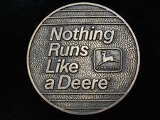PK15148 VINTAGE 1983  NOTHING RUNS LIKE A DEERE  TRACTOR COMPANY BELT BUCKLE