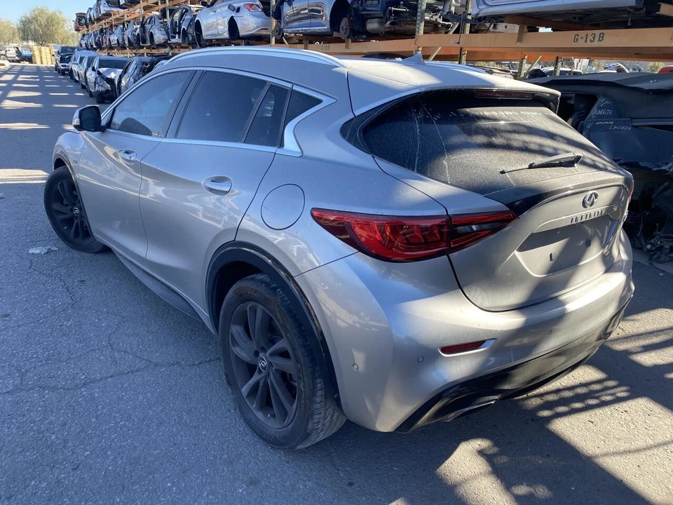 Used Air Cleaner Assembly fits: 2017 Infiniti QX30 2.0L 4 cylinder Grade A - Изображение 4 из 4