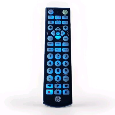 GE 24116 4-Device Big Button Blue LED Backlit Universal Remote Control. Works!
