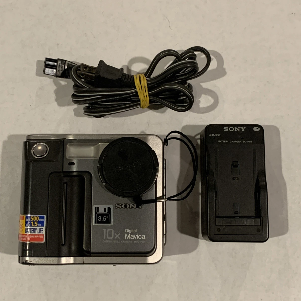 Preços baixos em Sony Mavica com Câmeras Digitais com foco