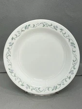 Vintage Corelle Country Cottage Rimmed Soup/Pasta Bowl Blue Heart Flowers