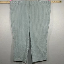 Lane Bryant Pants Womens 24 Slim Capri Mid Rise Green White Striped Stretch
