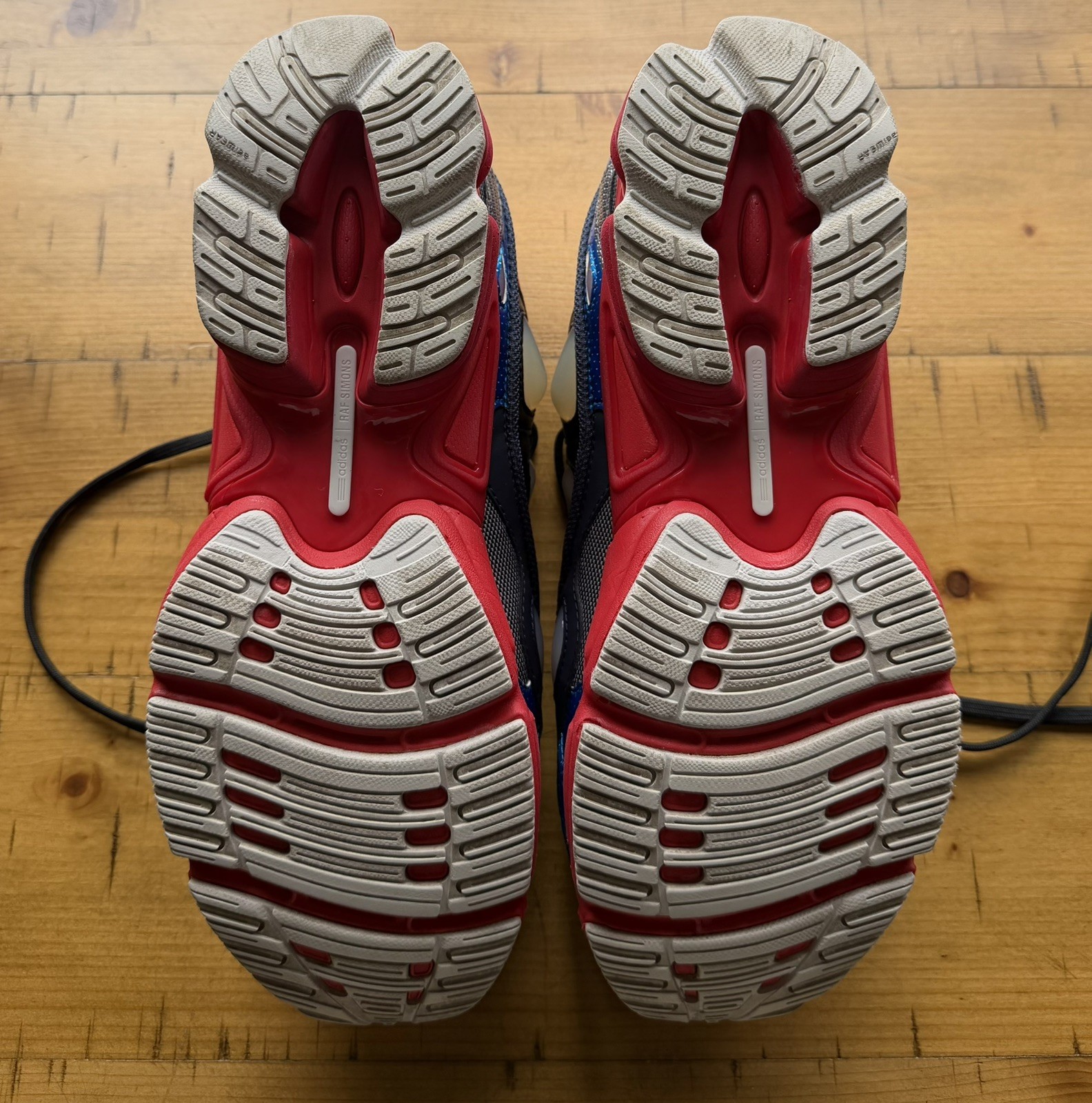 Raf Simons x Adidas Ozweego 2 FW14 Power Red B26076 UK9.5 OG Box image 8