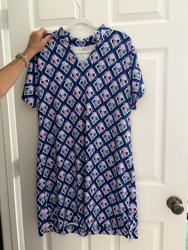Lulu B V Neck Pineapple Dress