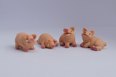 Schleich Cute Creatures   Die Kleinen Schweine Komplett-Set 10971 10974 Vintage