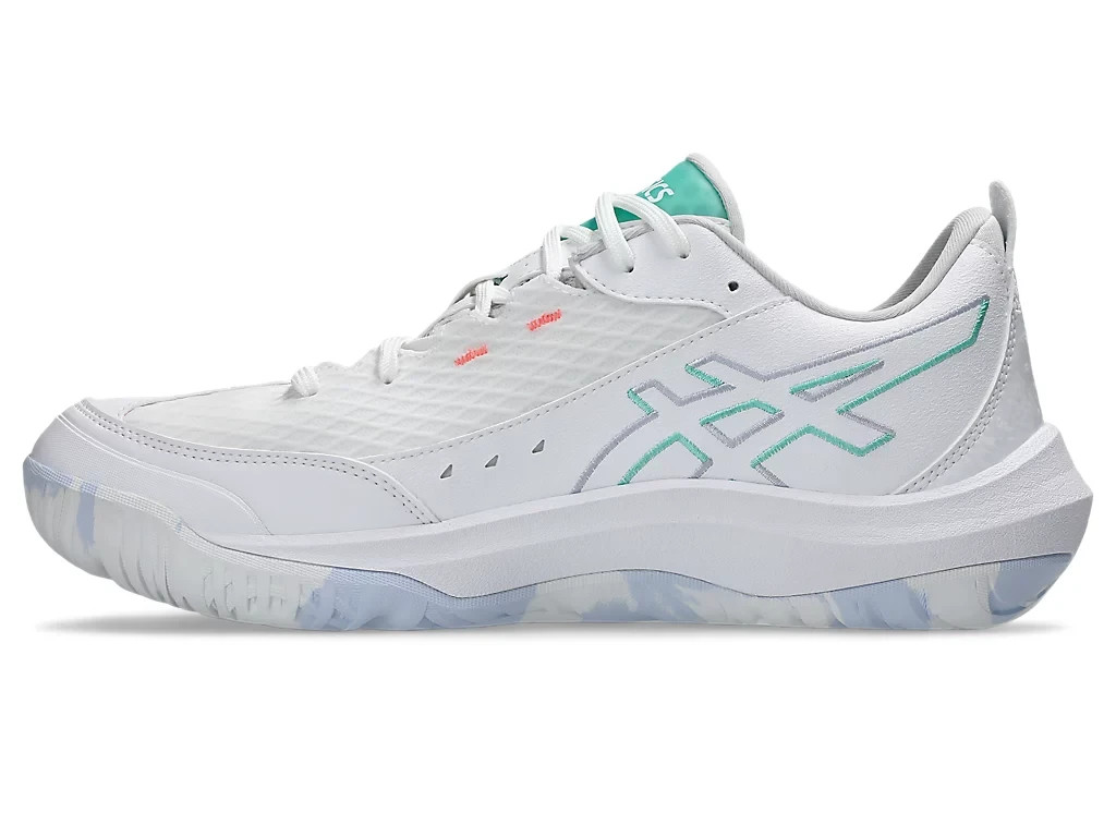 Asics Basketball shoes UNPRE ARS LOW 3 White/Aurora Green 1063A113