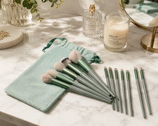 13Pcs Makeup Brushes Set Foundation Blush Powder Eyeshadow Kabuki Green with Bag