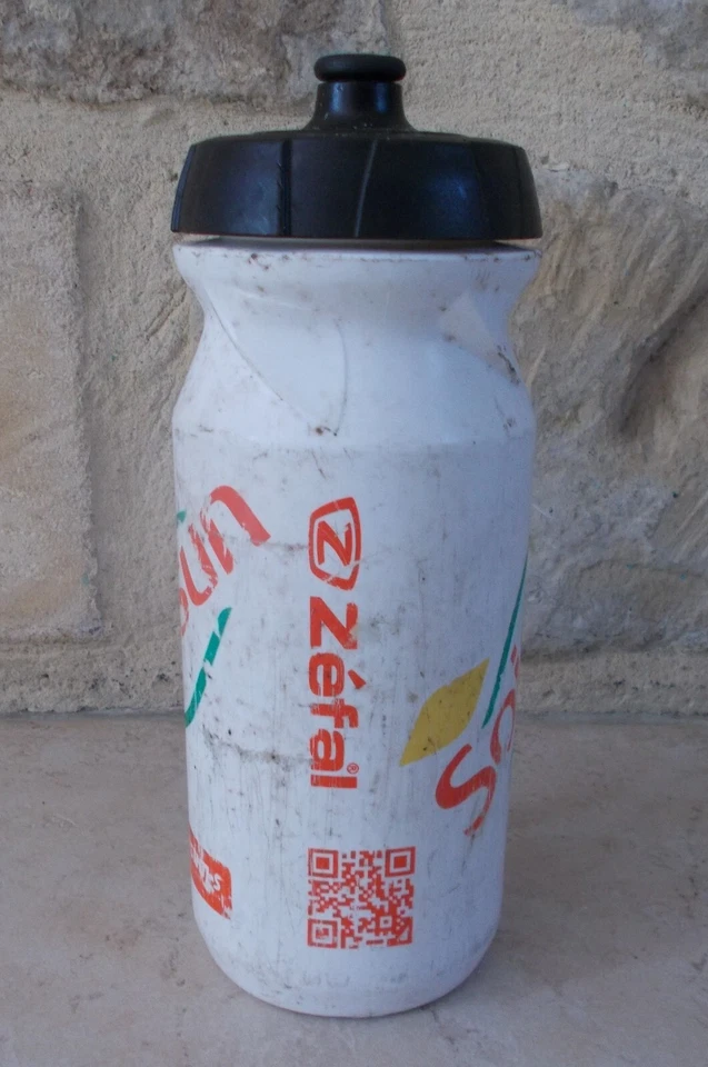 Garrafa de água SOJASUN ciclos bicicleta de estrada equipe ciclismo Zefal Branco França - Imagem 4 de 4